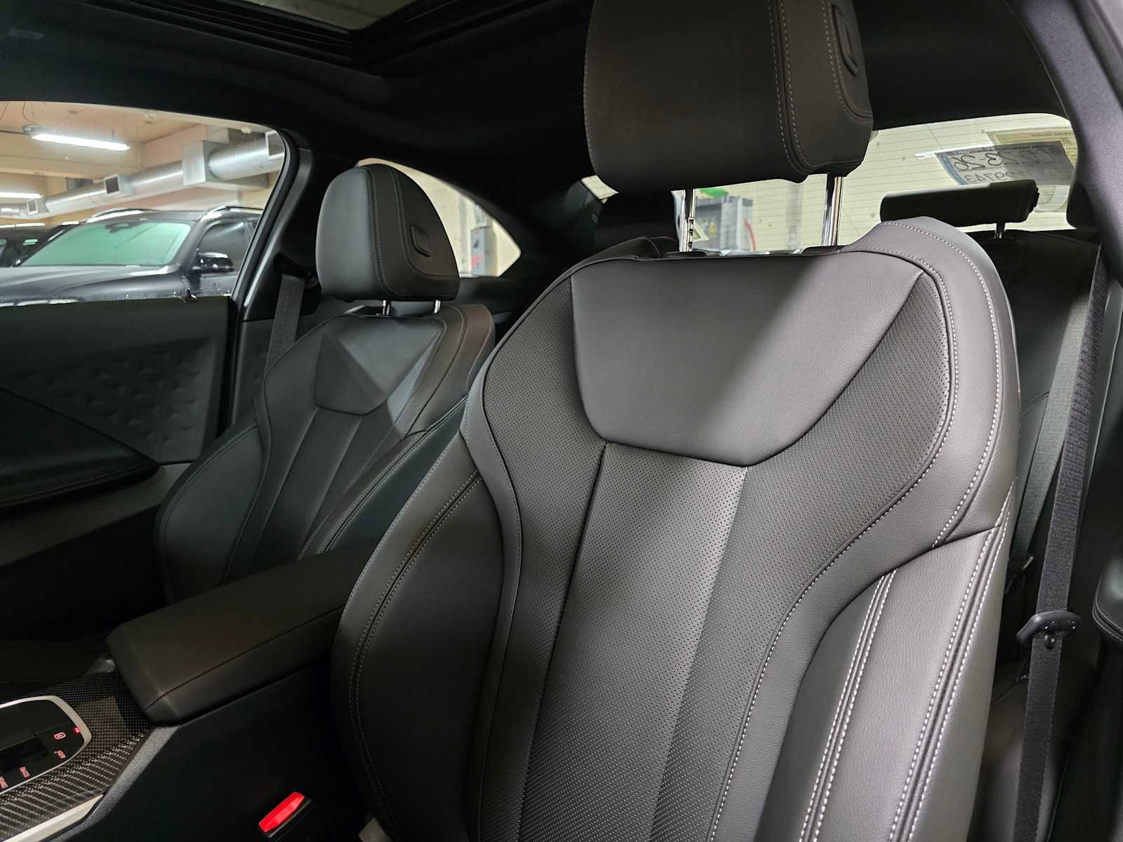 Used 2026 BMW M240i xDrive Coupe w/ Premium Package image 19