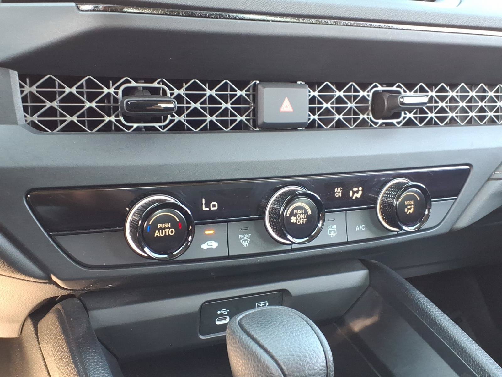 Certified 2023 Honda Accord LX image 18