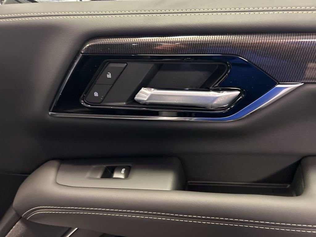 New 2026 GMC Yukon Elevation image 21