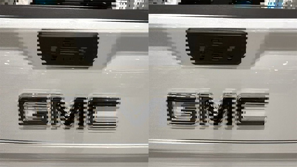New 2026 GMC Sierra 1500 Denali Ultimate image 9