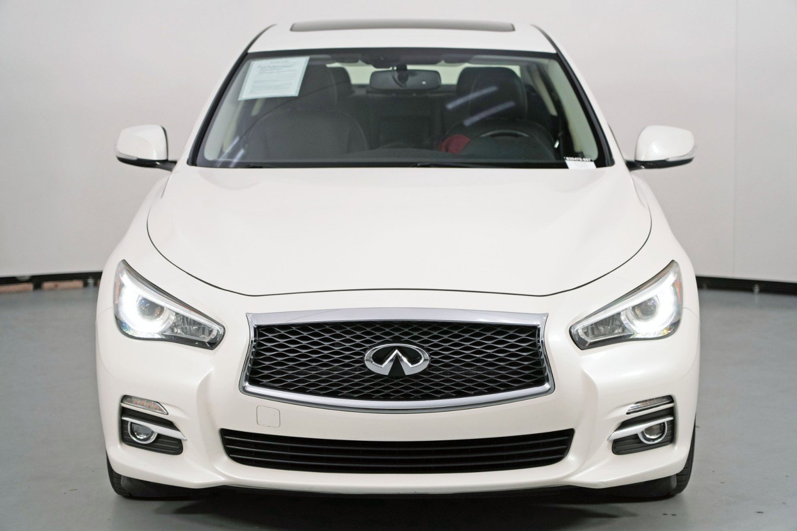 Used 2017 INFINITI Q50 3.0t Premium w/ 3.0T Premium Plus Package image 48