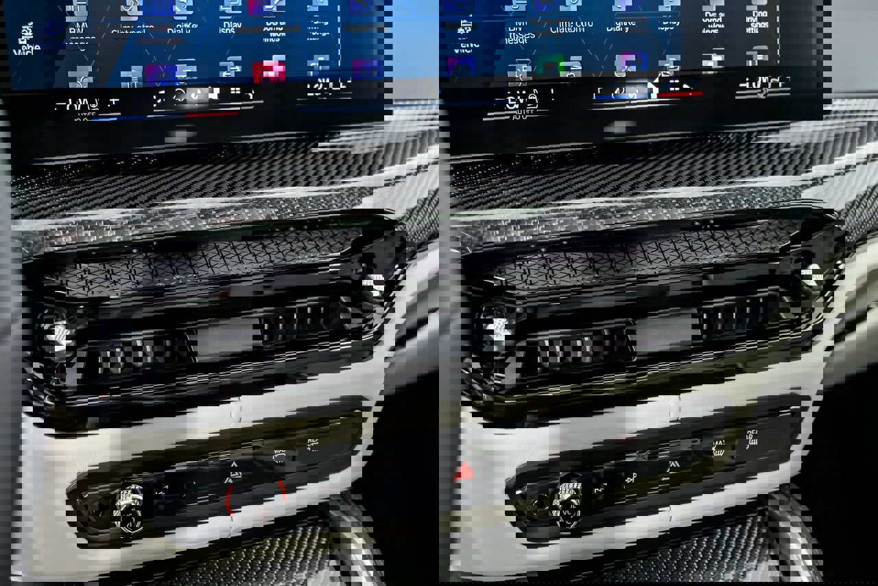 Used 2026 BMW M3 Competition image 36