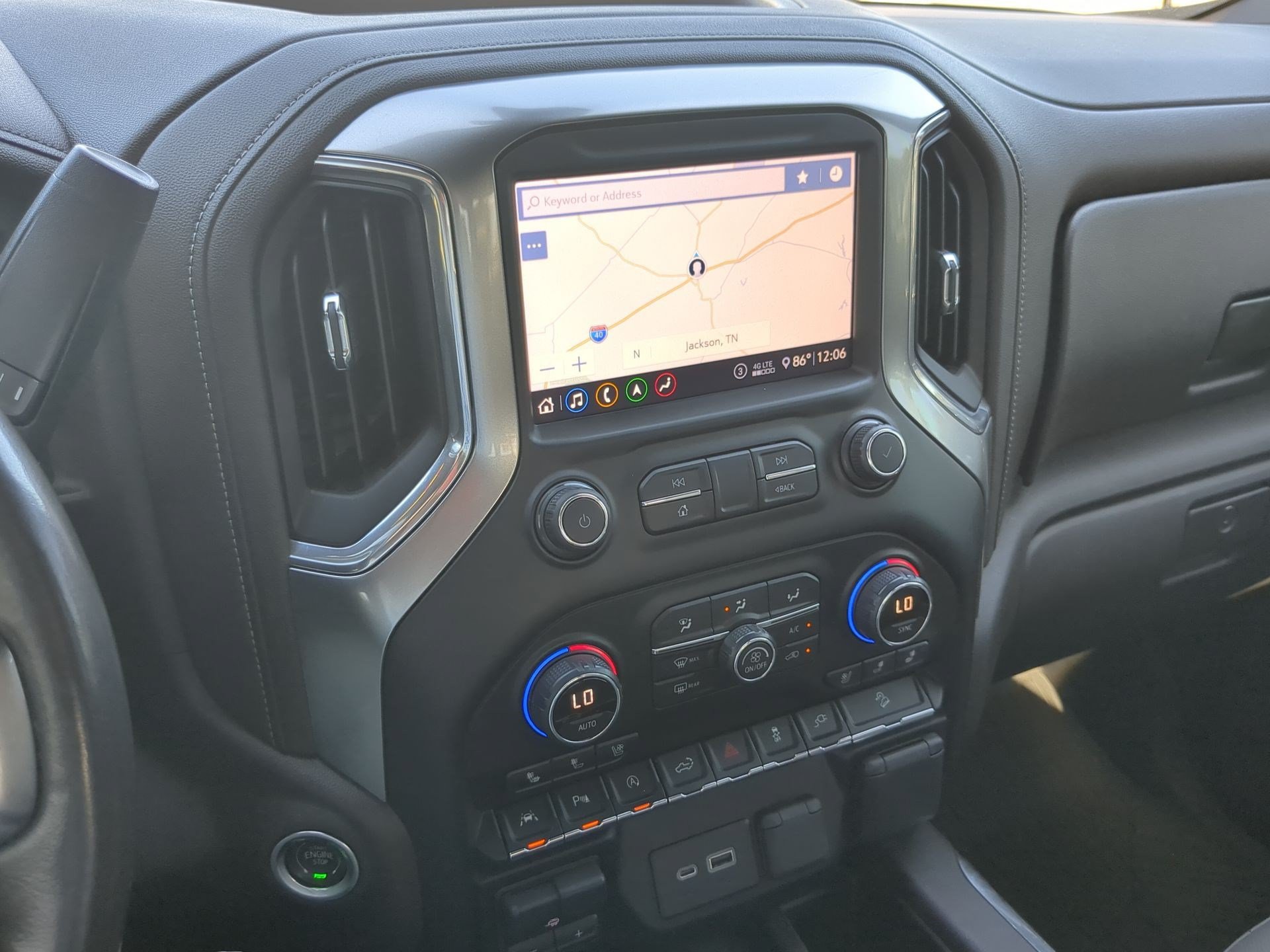 Used 2020 Chevrolet Silverado 1500 LTZ AWD/4WD image 15