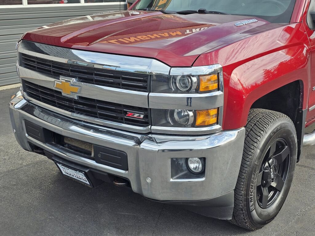 Used 2015 Chevrolet Silverado 3500 LTZ image 10