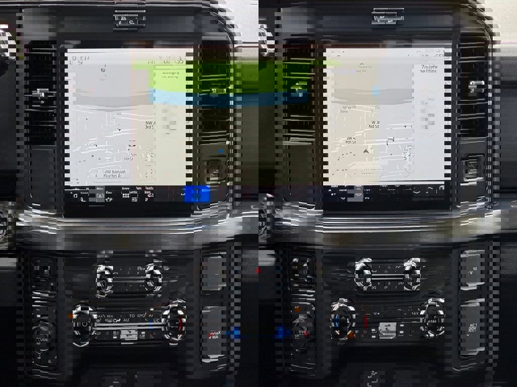 New 2025 Ford F350 Lariat w/ FX4 Off-Road Package image 11