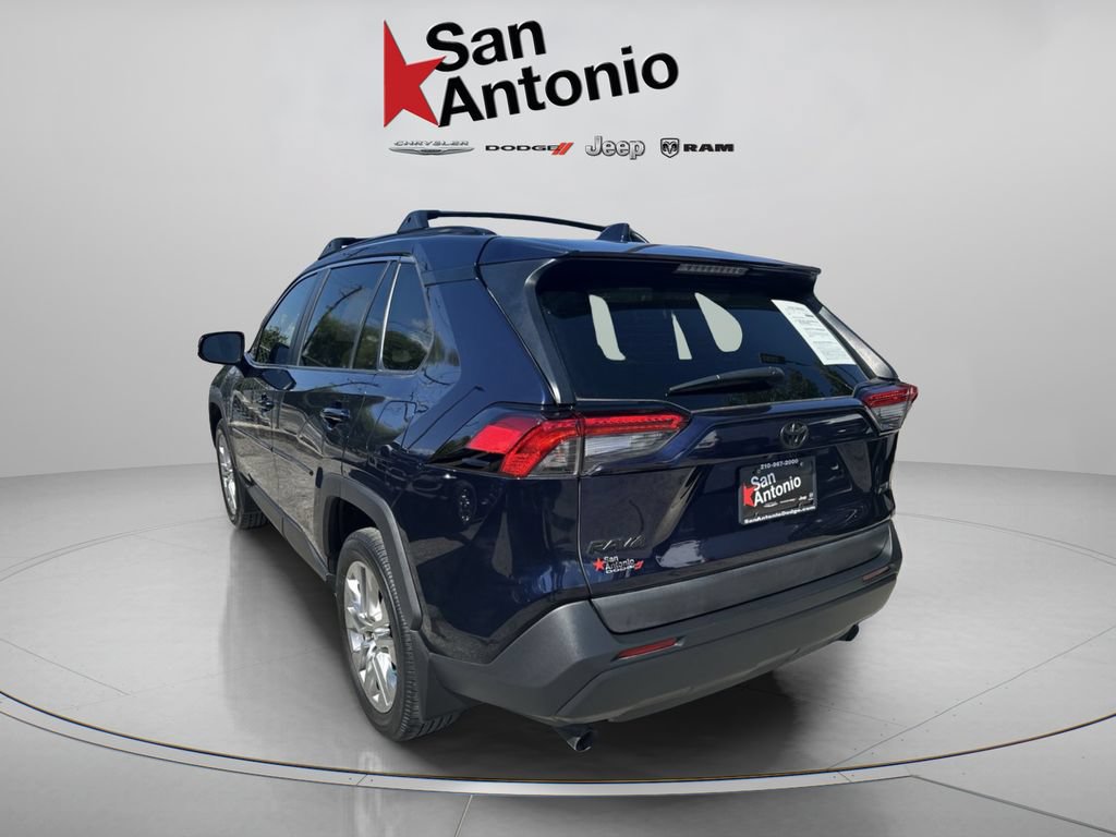 Used 2025 Toyota RAV4 XLE Premium FWD image 11