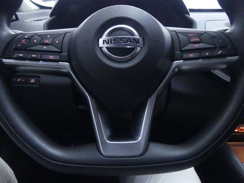 Used 2020 Nissan Altima 2.5 S FWD image 13