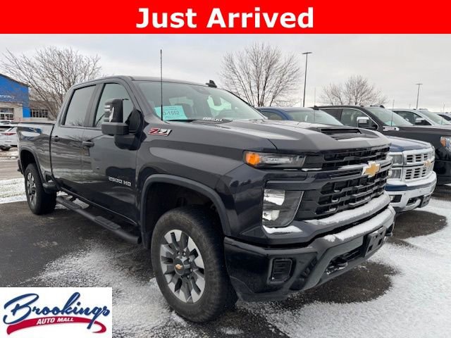 Used 2024 Chevrolet Silverado 2500 Custom w/ Custom Value Package