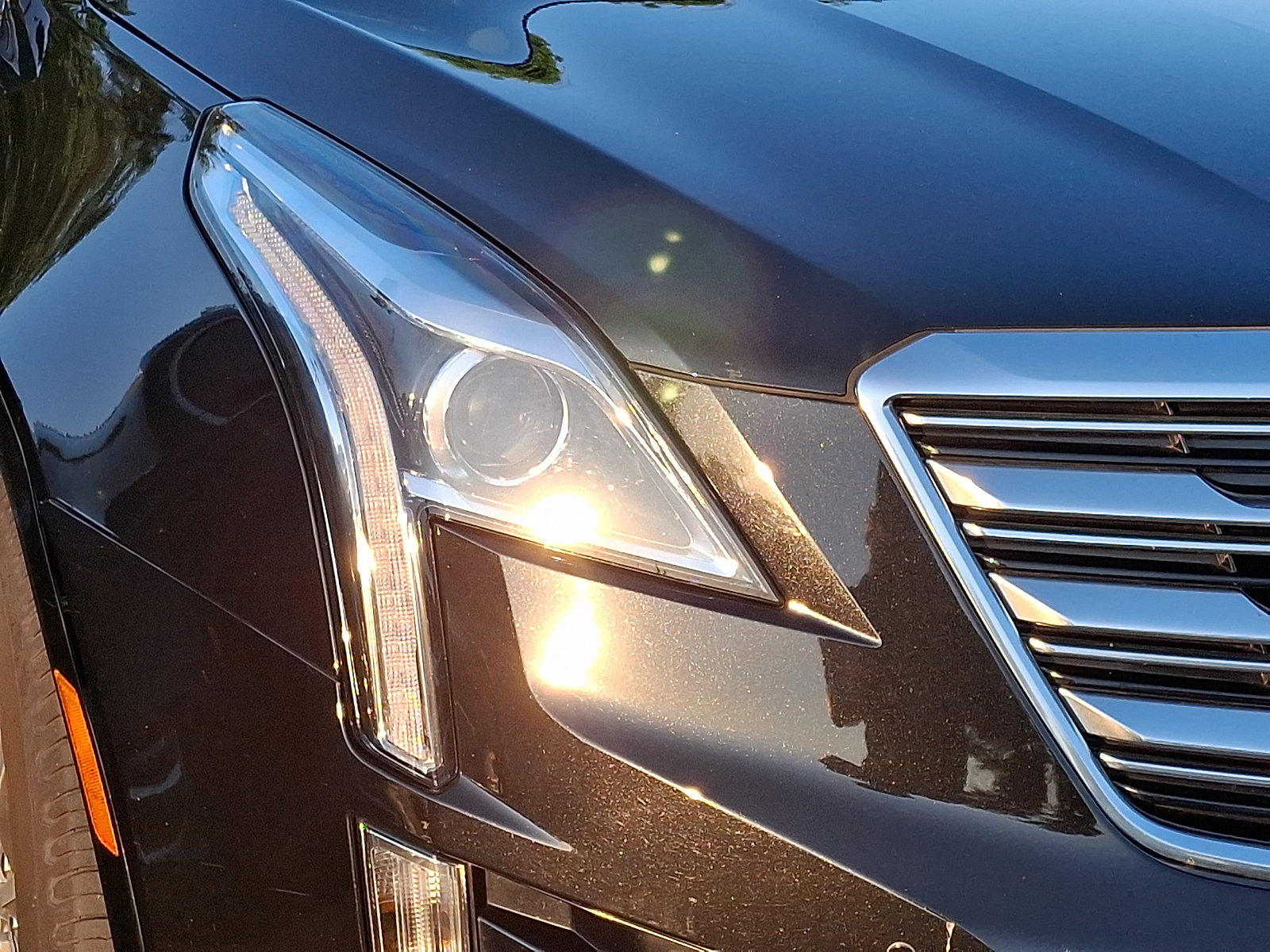 Used 2019 Cadillac XT5 Luxury AWD/4WD image 7