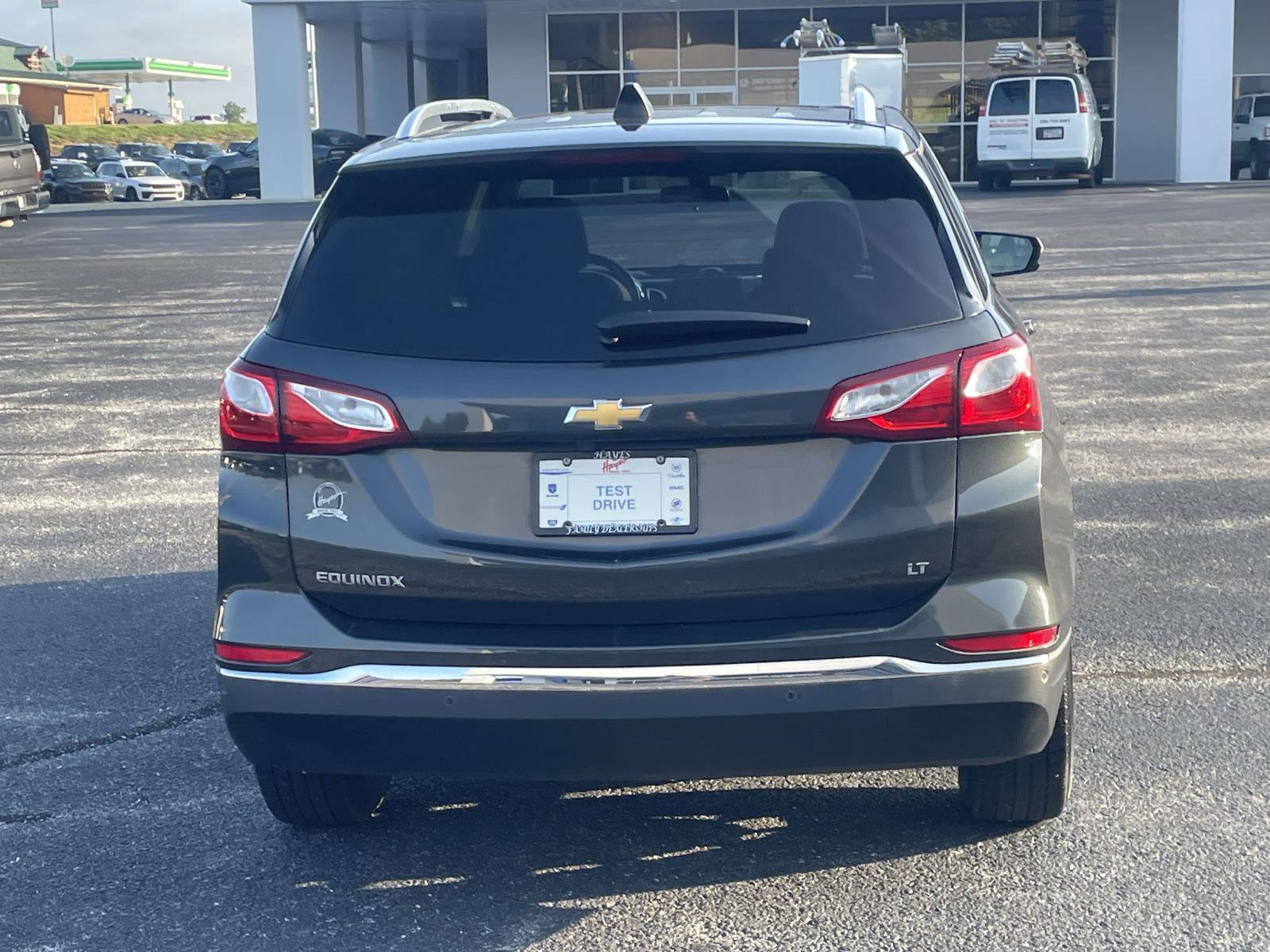 Used 2019 Chevrolet Equinox LT FWD image 4