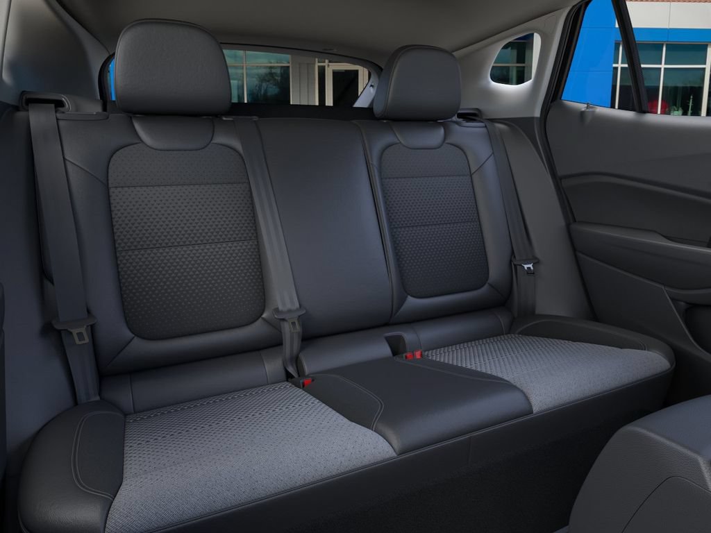 New 2026 Chevrolet Trax LT w/ LT Convenience Package FWD image 17