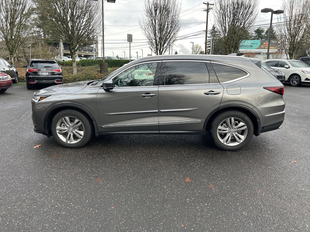 Used 2025 Acura MDX SH-AWD image 7