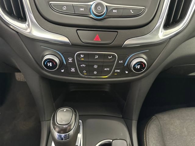 Used 2021 Chevrolet Equinox LT image 23