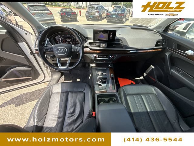 Used 2018 Audi Q5 2.0T Premium Plus w/ Premium Plus Package AWD/4WD image 22