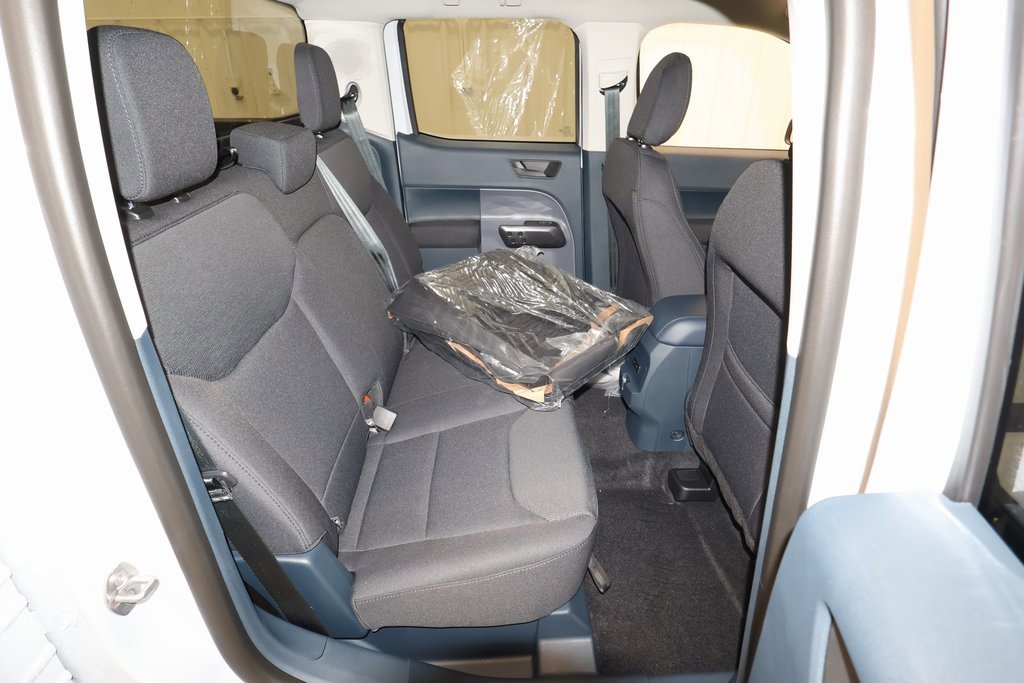 New 2025 Ford Maverick XL image 12