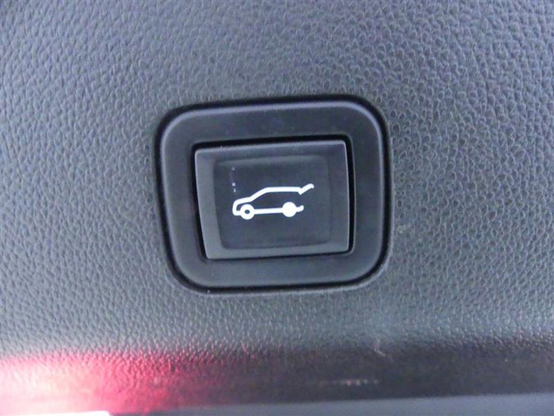 Used 2021 Cadillac Escalade Premium Luxury Platinum image 34