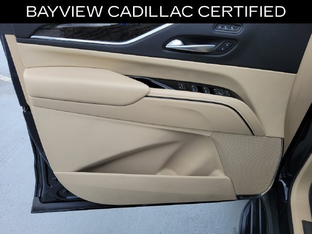 Certified 2024 Cadillac Escalade ESV Premium Luxury w/ Performance Package AWD/4WD image 19
