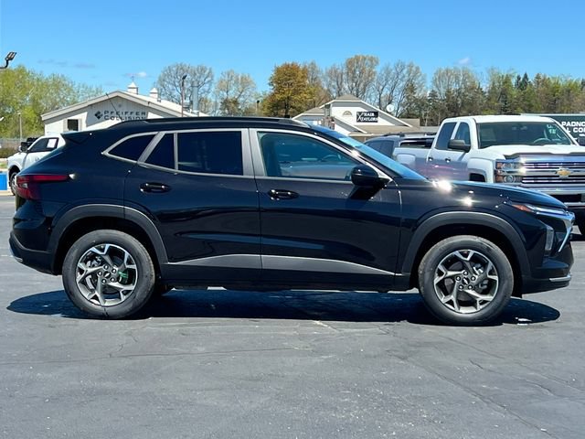 New 2026 Chevrolet Trax LT w/ LT Convenience Package FWD image 40