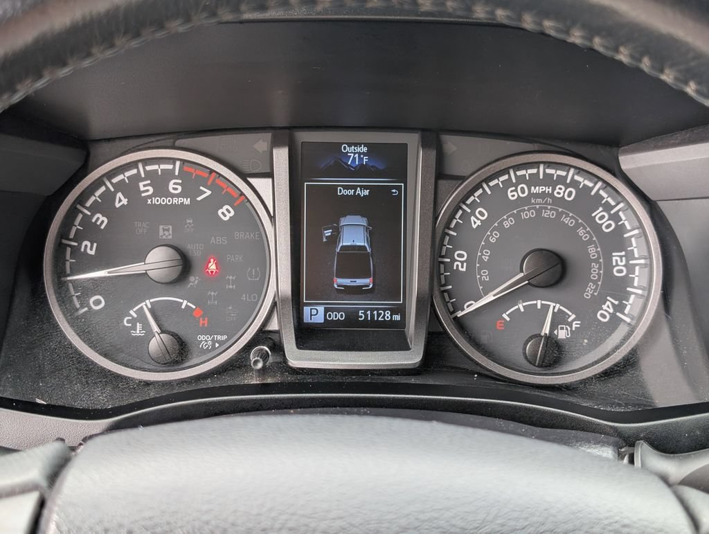 Used 2023 Toyota Tacoma TRD Pro AWD/4WD image 26