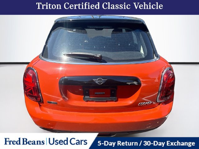 Used 2020 MINI Cooper 4-Door Hardtop w/ Premium Package FWD image 7