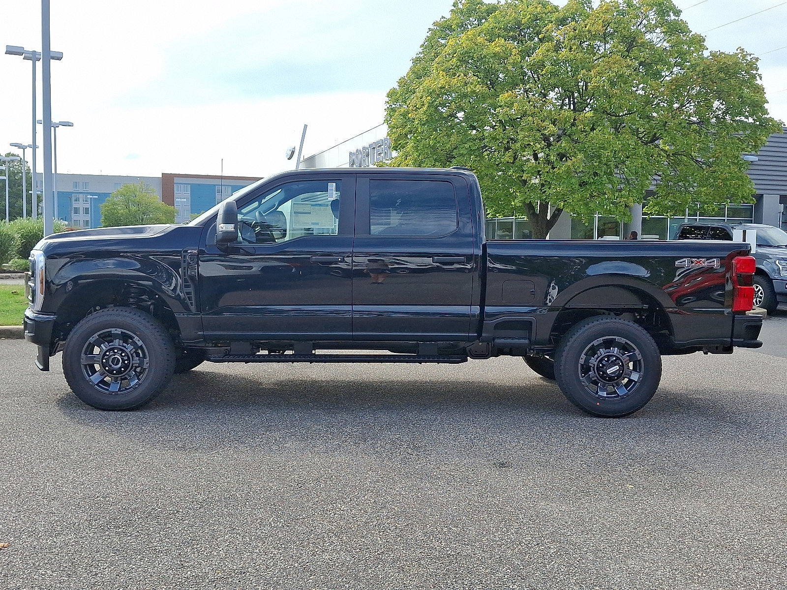 New 2026 Ford F350 XL w/ STX Appearance Package AWD/4WD image 4