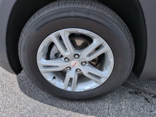 Certified 2022 GMC Terrain SLE w/ Driver Convenience Package image 11