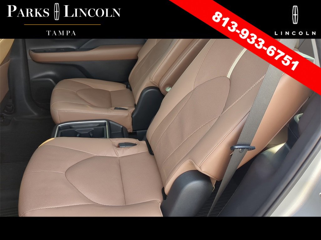 Used 2024 Toyota Grand Highlander Platinum image 16