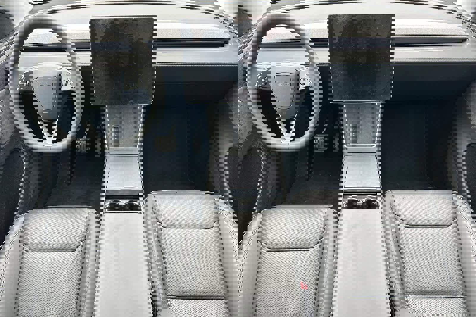 Used 2026 Tesla Model Y Long Range image 4