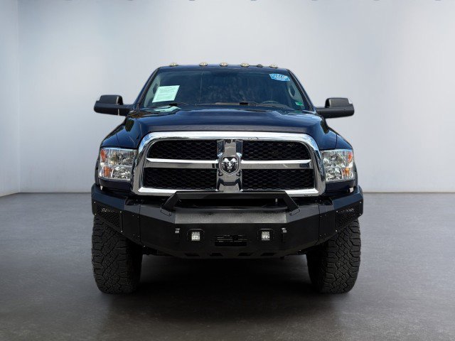 Used 2018 RAM 2500 Tradesman w/ Chrome Appearance Group image 13