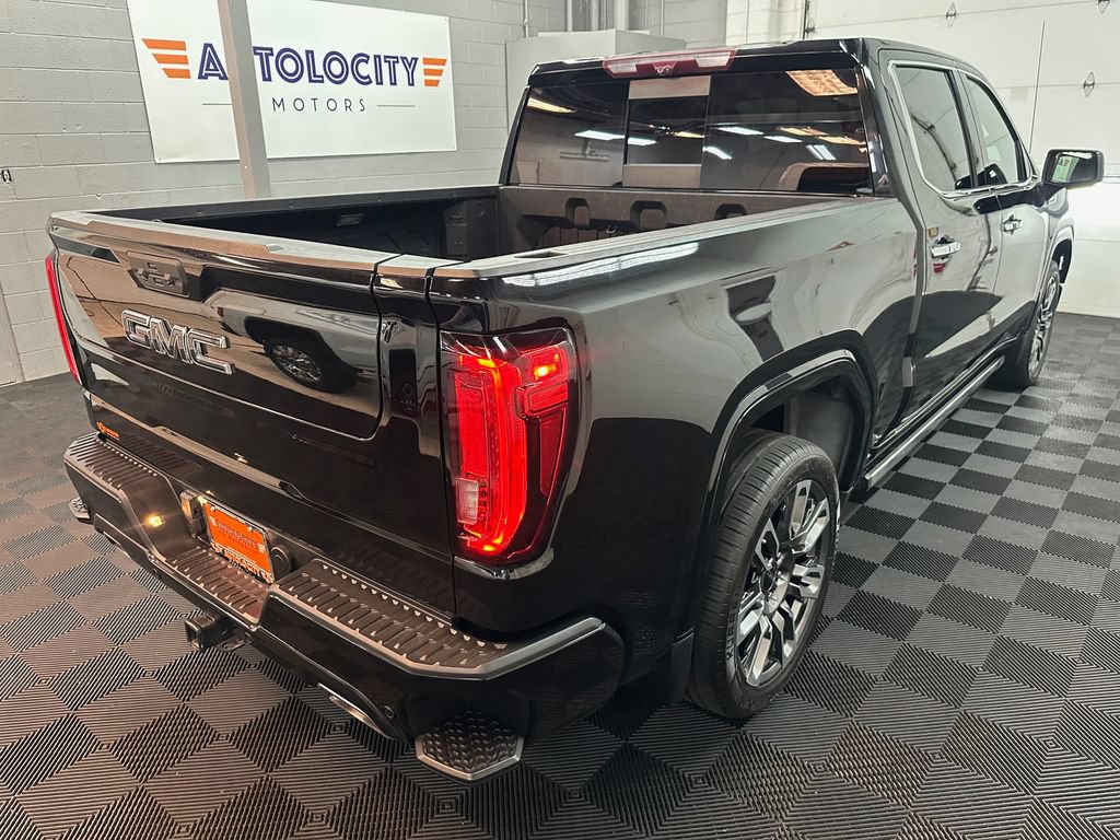 Used 2023 GMC Sierra 1500 Denali Ultimate AWD/4WD image 9