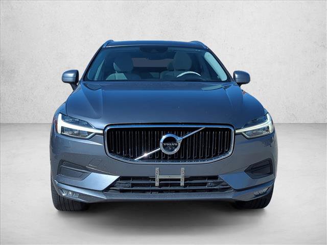 Used 2018 Volvo XC60 T5 Momentum w/ Convenience Package image 3