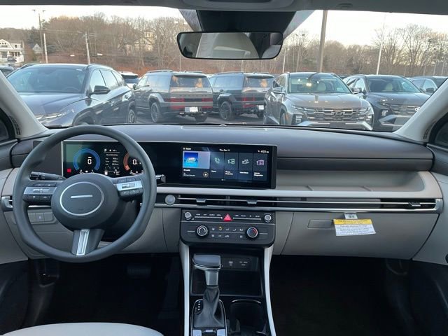 New 2026 Hyundai Tucson SE image 12