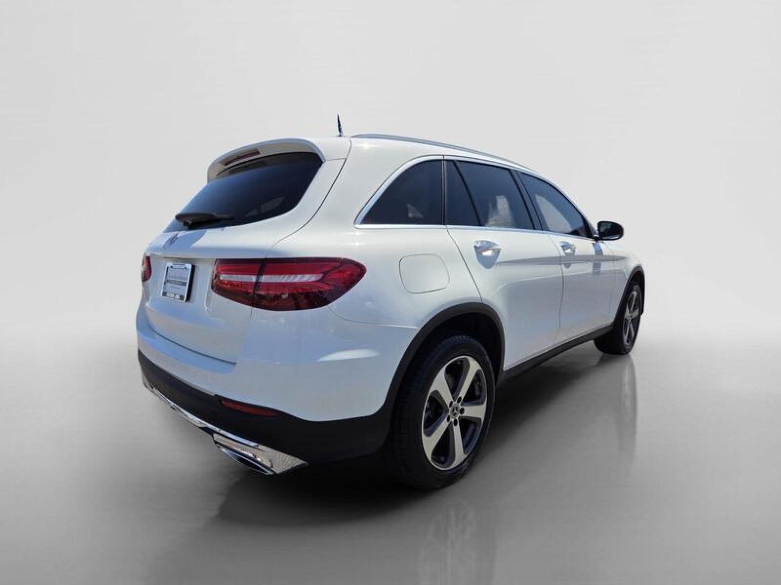 Used 2019 Mercedes-Benz GLC 300 image 5