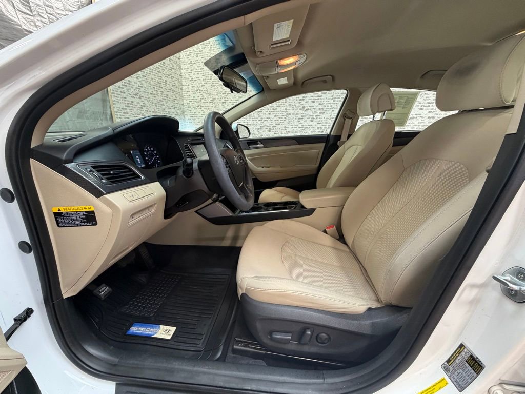 Used 2016 Hyundai Sonata Sport w/ Cargo Package image 18