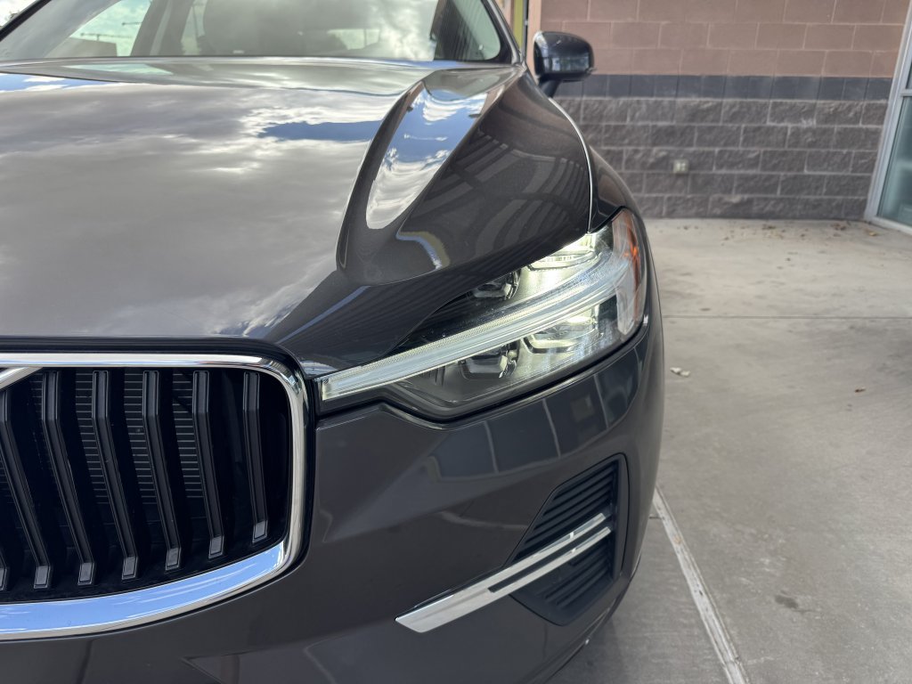 Used 2022 Volvo XC60 B5 Momentum FWD image 11