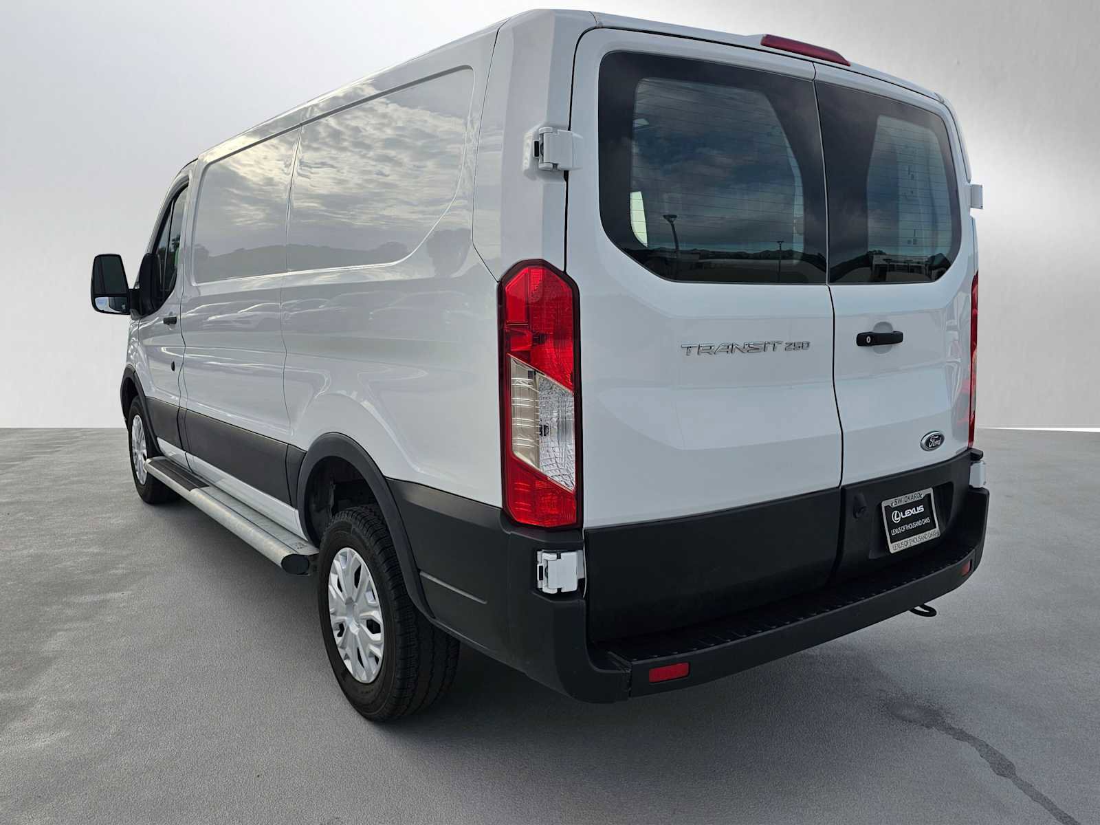 Used 2024 Ford Transit 250 Low Roof w/ Exterior Upgrade Package image 5