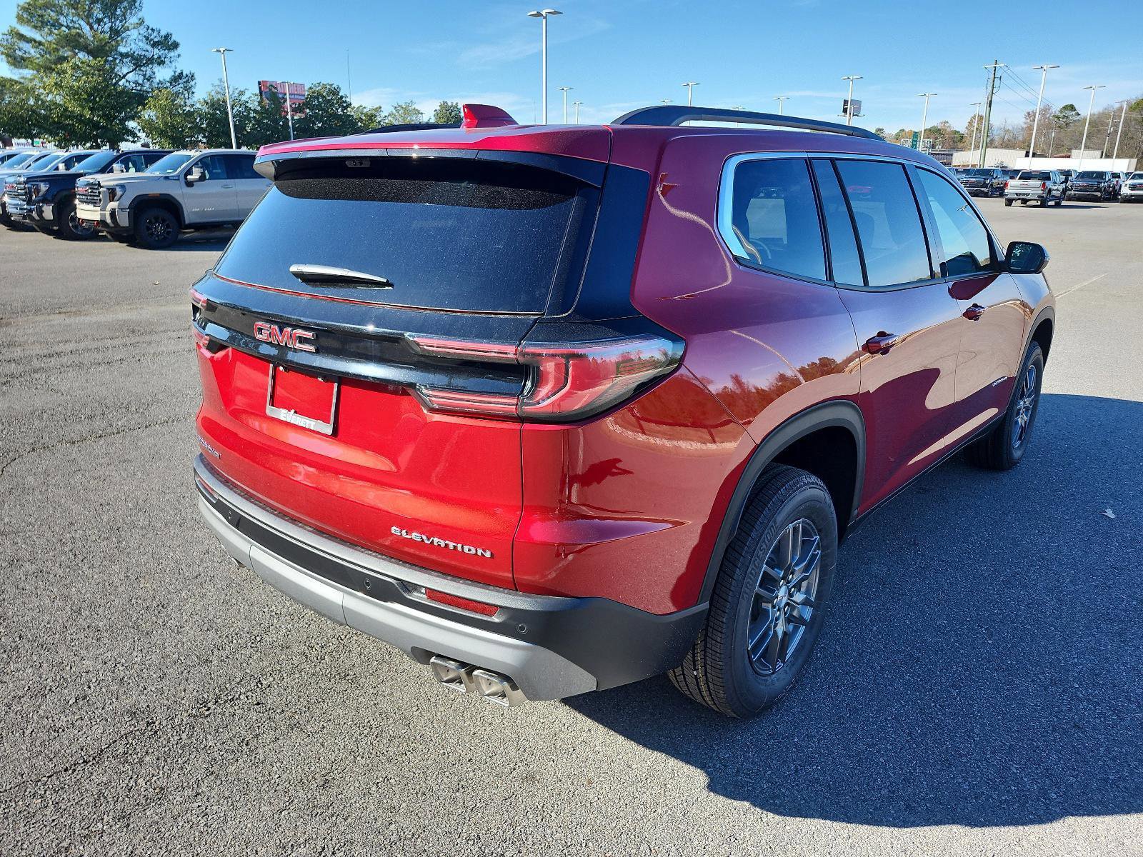 New 2026 GMC Acadia Elevation image 3