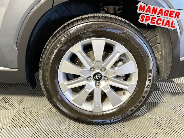 Used 2024 Hyundai Palisade SEL image 32