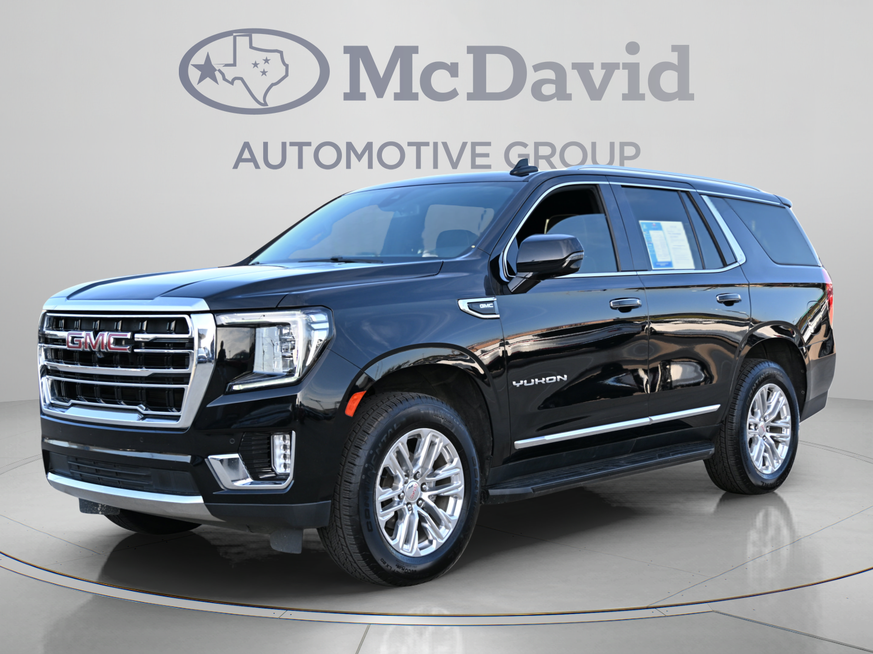 Used 2022 GMC Yukon SLT w/ SLT Premium Package AWD/4WD image 1