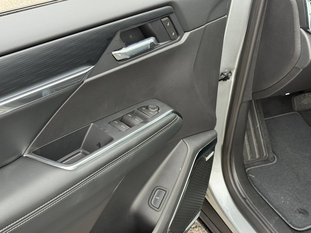 New 2026 GMC Acadia Elevation w/ Black Edition FWD image 13