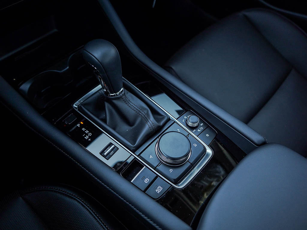 New 2026 MAZDA MAZDA3 2.5 Turbo Sedan w/Premium Plus image 25