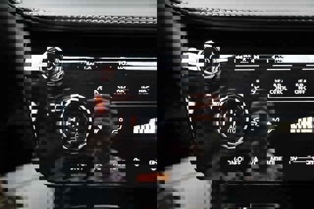 Used 2023 INFINITI QX60 Luxe image 34