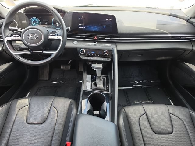 Used 2022 Hyundai Elantra Limited FWD image 9