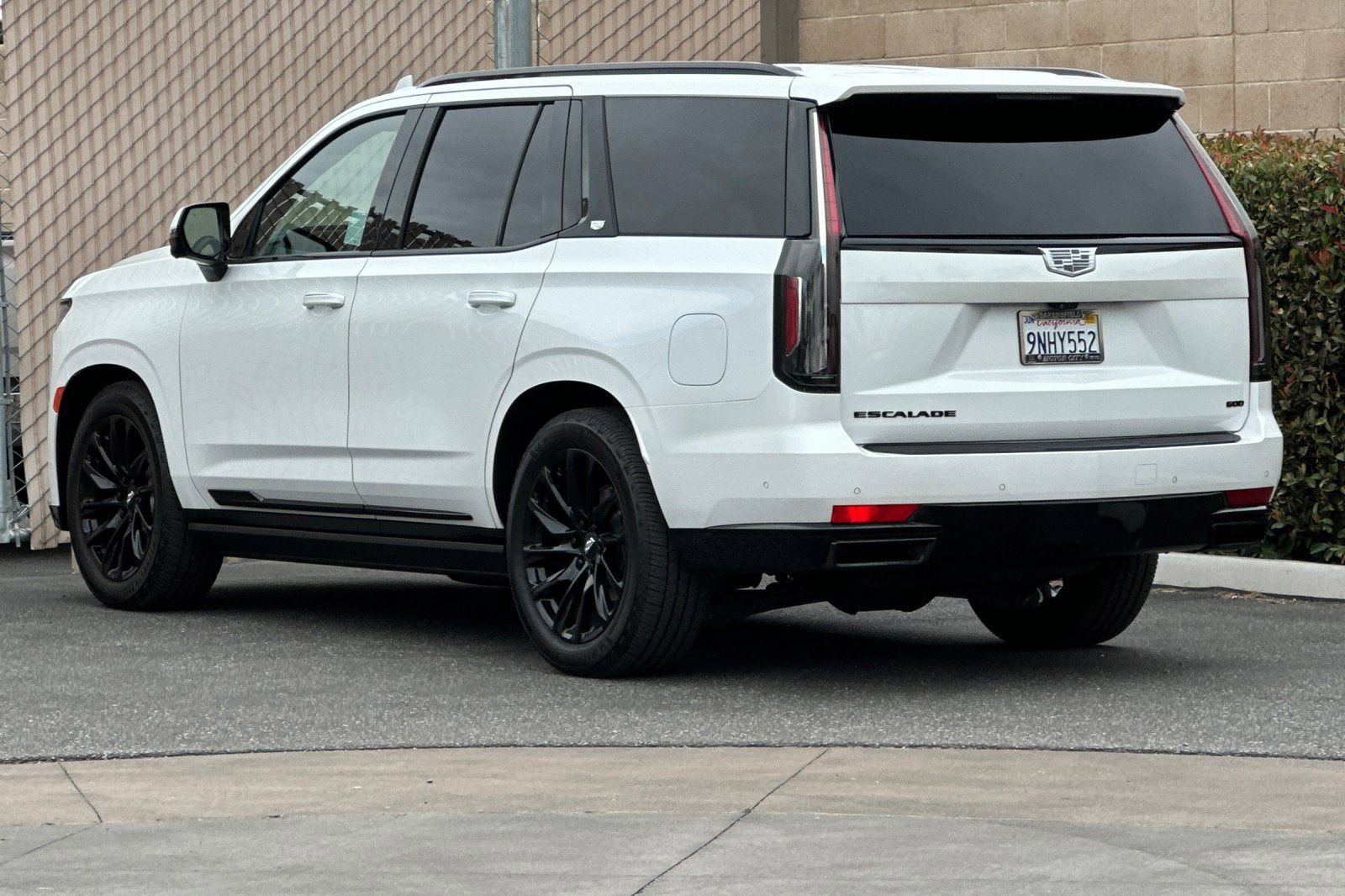 Used 2024 Cadillac Escalade Sport w/ LPO, ONYX Package AWD/4WD image 6