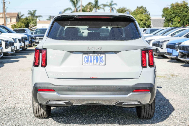 New 2026 Kia Sorento S w/ S Panoramic Sunroof Package FWD image 15