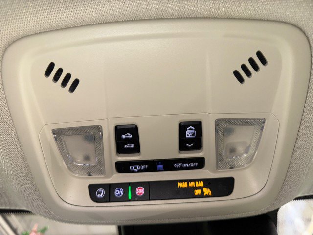 Used 2021 Chevrolet Malibu Premier image 24