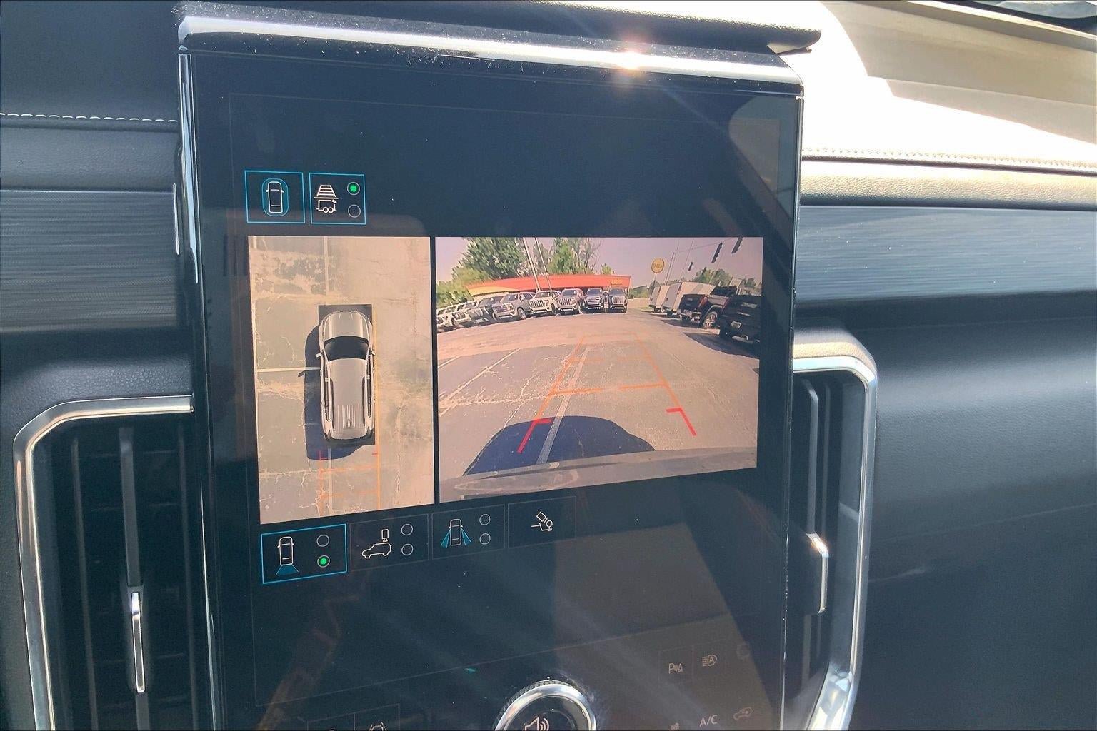 Used 2025 GMC Acadia Elevation FWD image 20