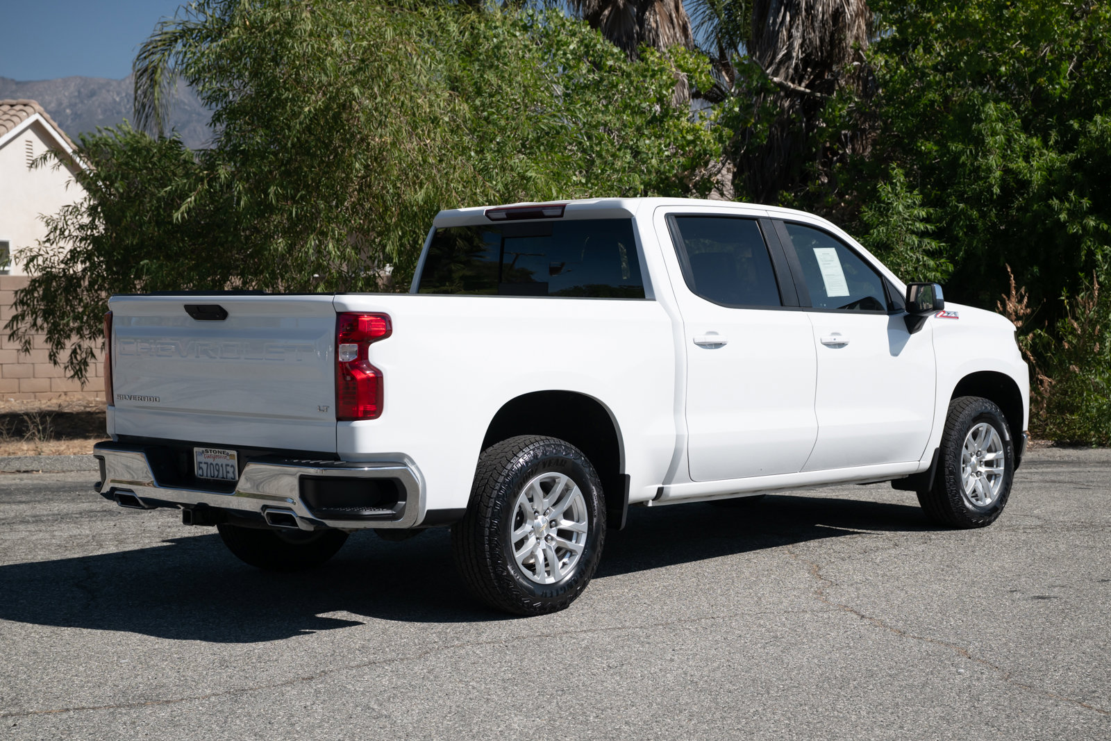 Used 2021 Chevrolet Silverado 1500 LT image 4
