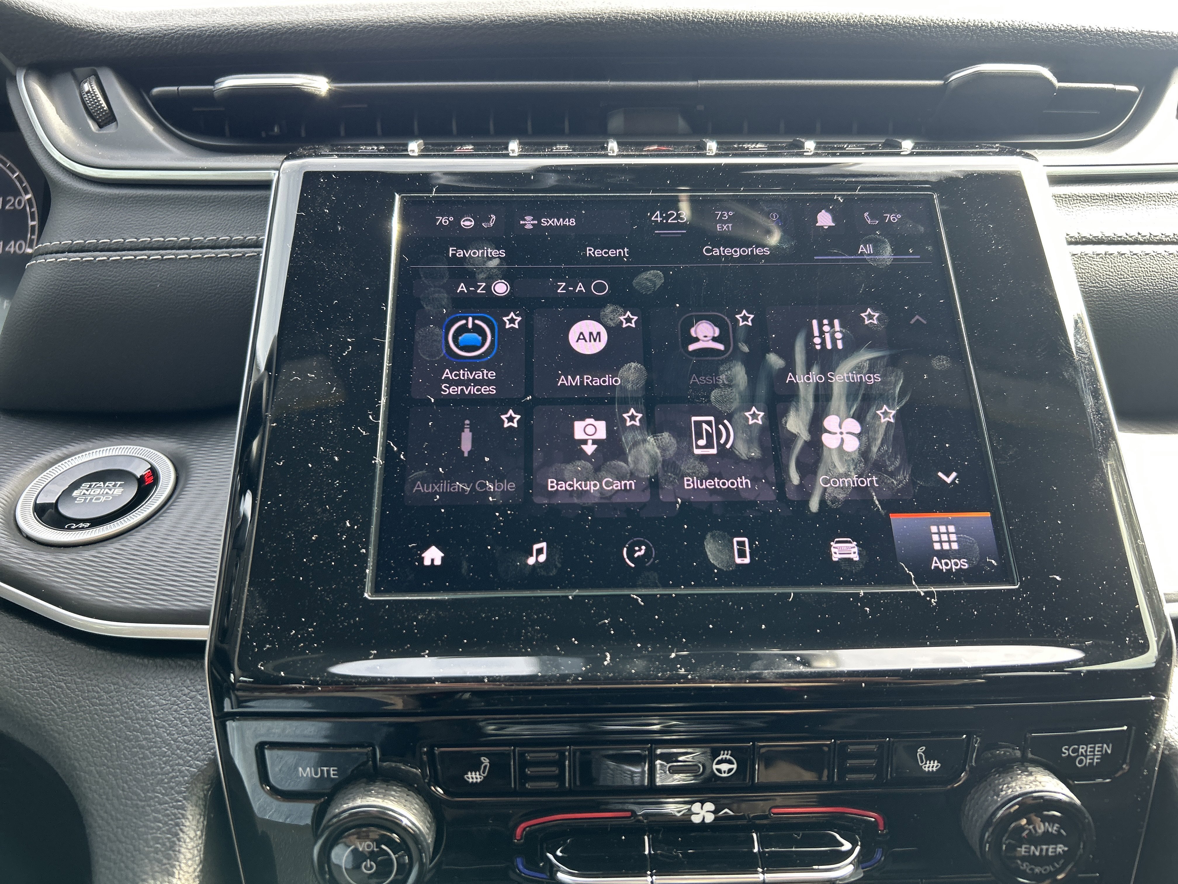 New 2025 Jeep Grand Cherokee Altitude image 30