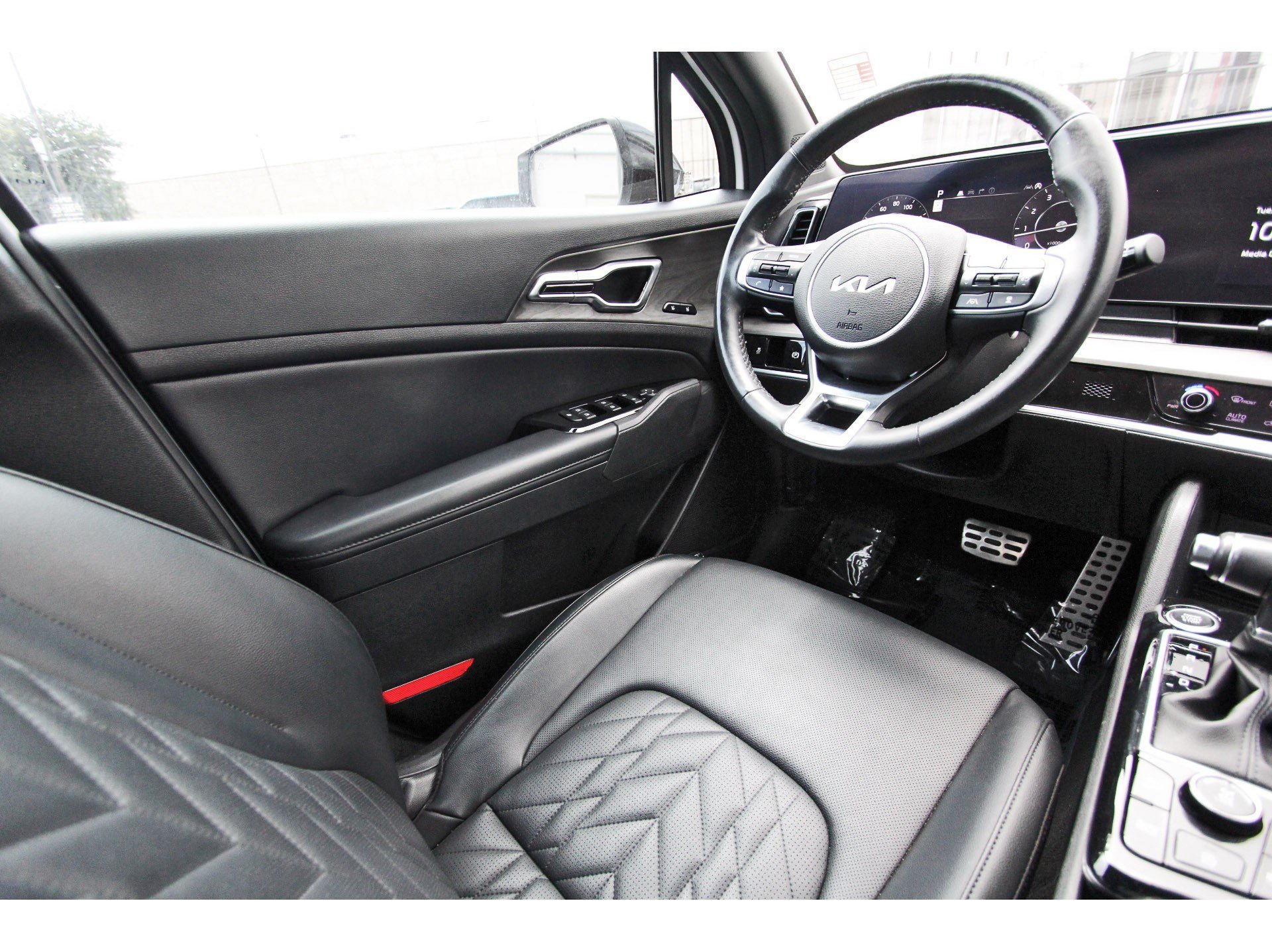 Certified 2023 Kia Sportage X-Pro AWD/4WD image 9